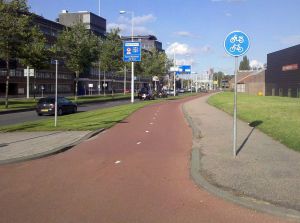 Rotterdam Fietspad Westzeedijk.jpg